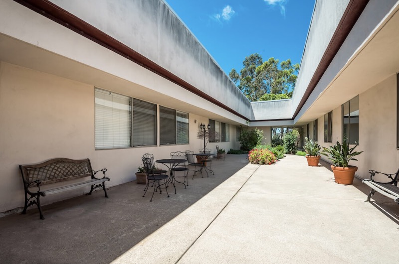 Outdoor Patio 